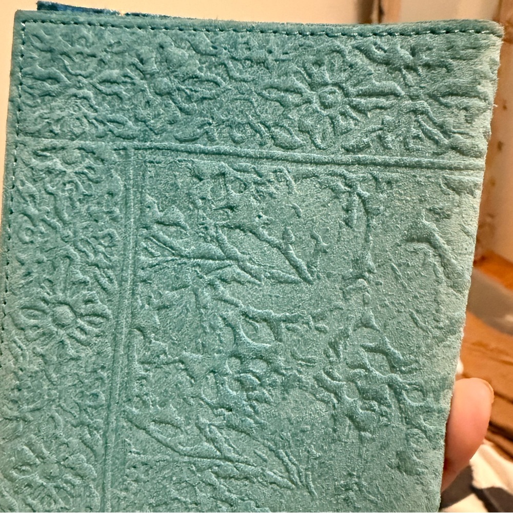 2 Anthropologie Teal Embossed Passport Holder - Picture 5 of 8